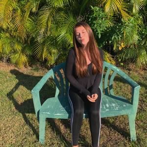 Meet your Posher, Jenna